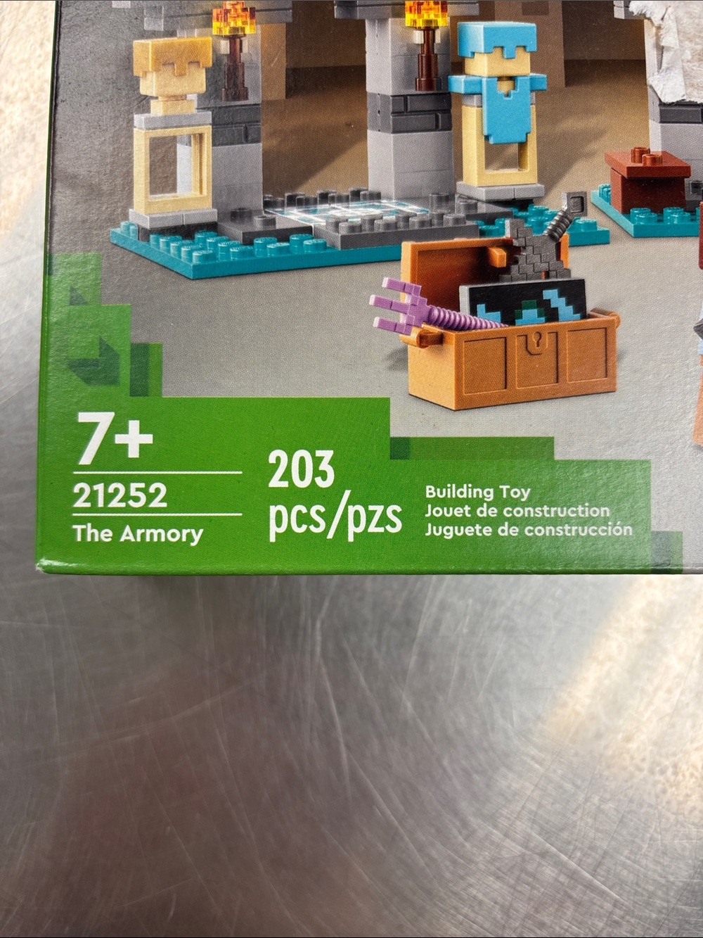 LEGO Minecraft The Armory Building Toy - Green/Blue Accents.  NIB - Picture 2 of 4